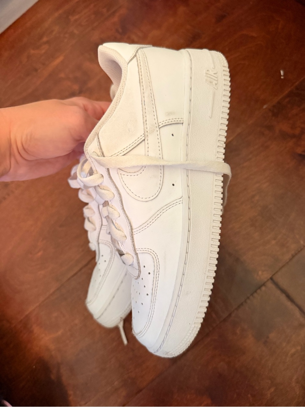 White AF1 - Picture 4 of 7